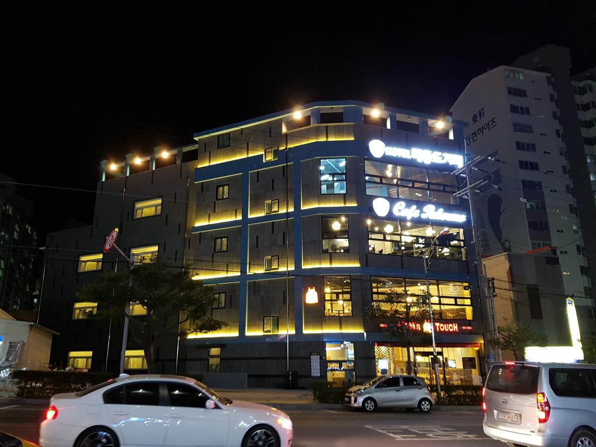 Maison De Geoje Exterior foto
